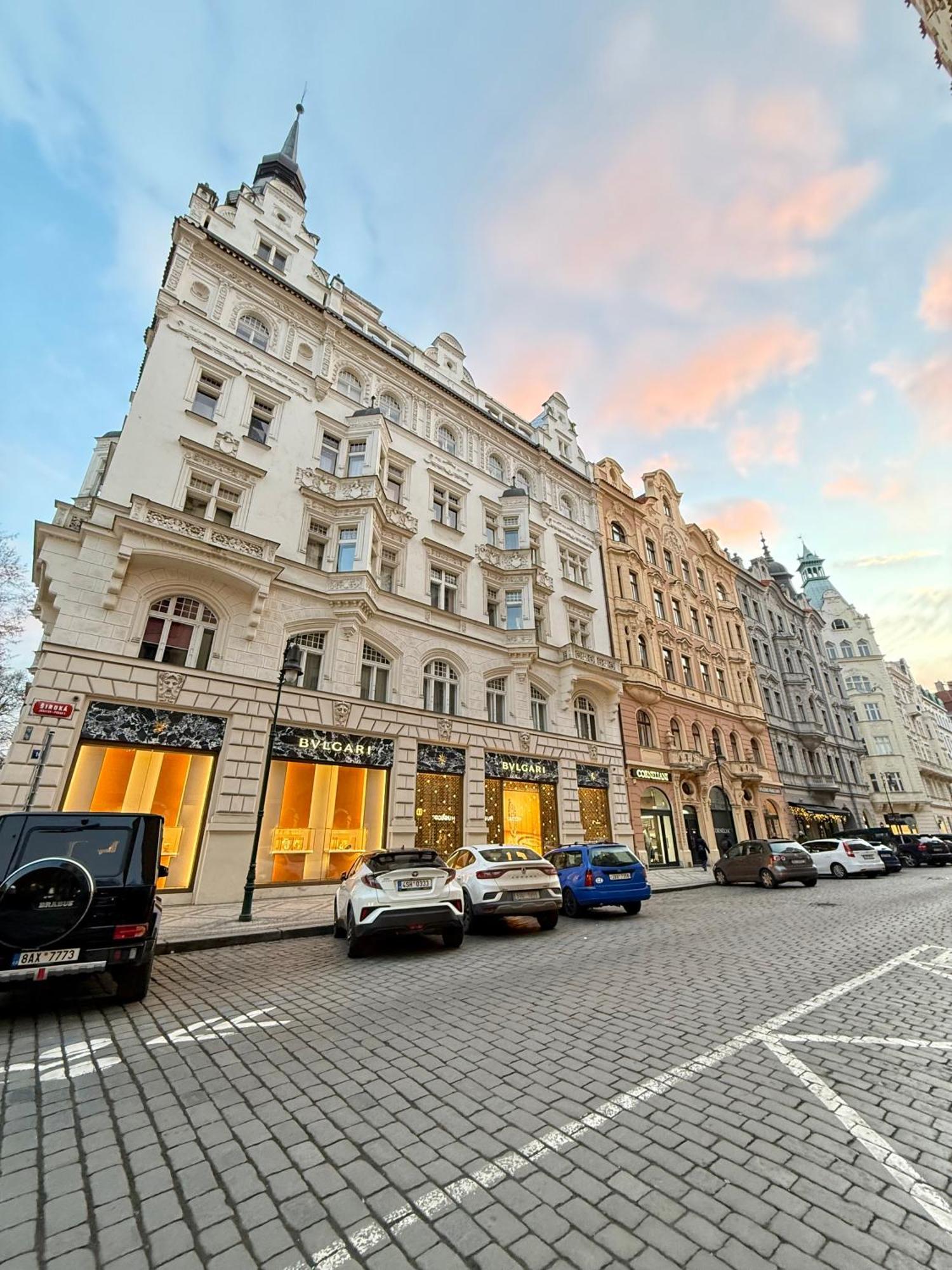 Apartment Siroka 14 Prague Exterior photo